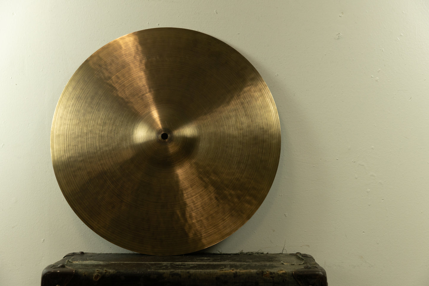 Leon 17in Modern Vintage A Thin Crash Cymbal 1125g