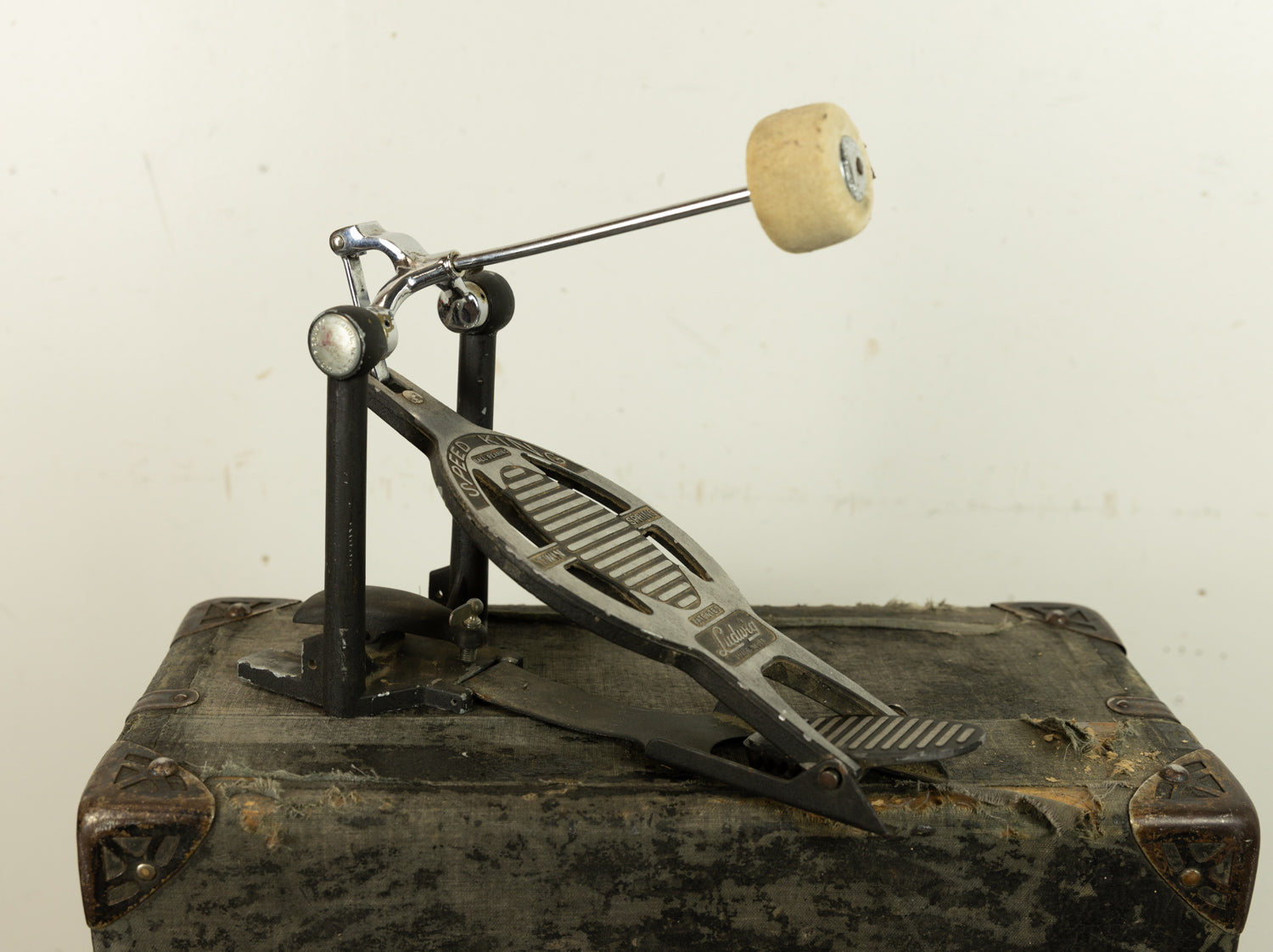 ludwig l203 speed king pedal Ludwig L201 Speed King Kick Pedal Drum – Hawthorne Drum Shop