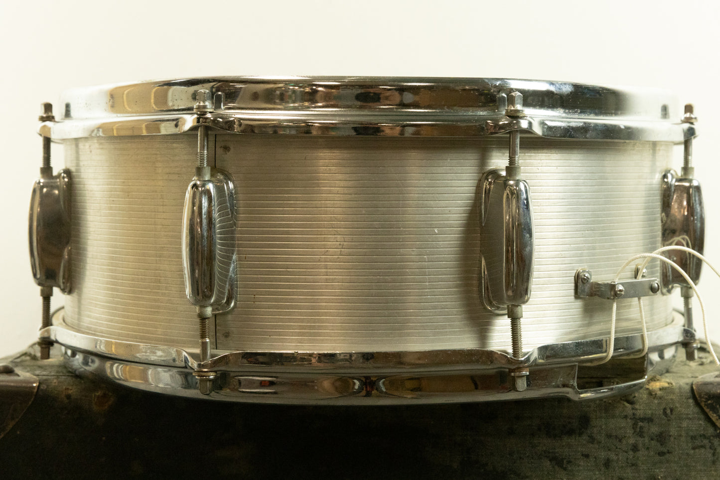 1970s Slingerland 5x14 Ribbed Aluminum Snare Drum