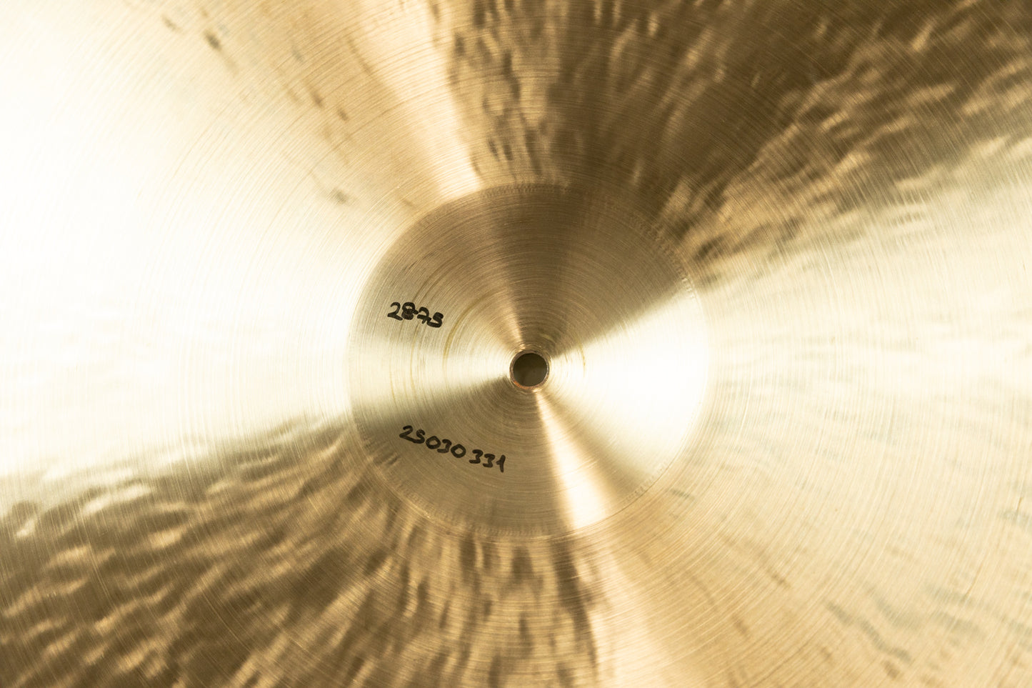 Leon 22" Vintage Medium With Taper Ride Cymbal 2875g
