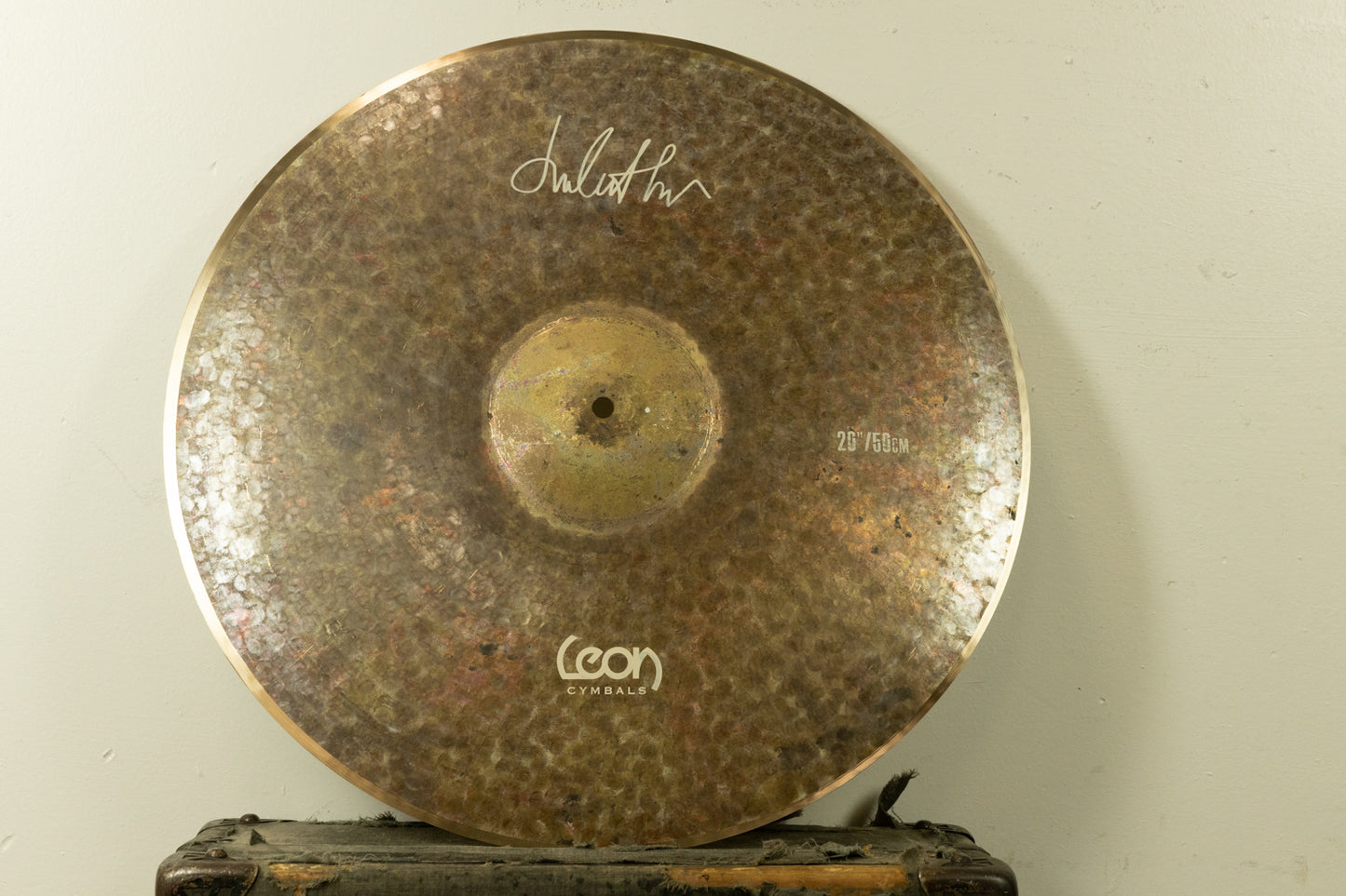 Leon 20" Dark Medium Thin Half Raw Crash Cymbal 1820g