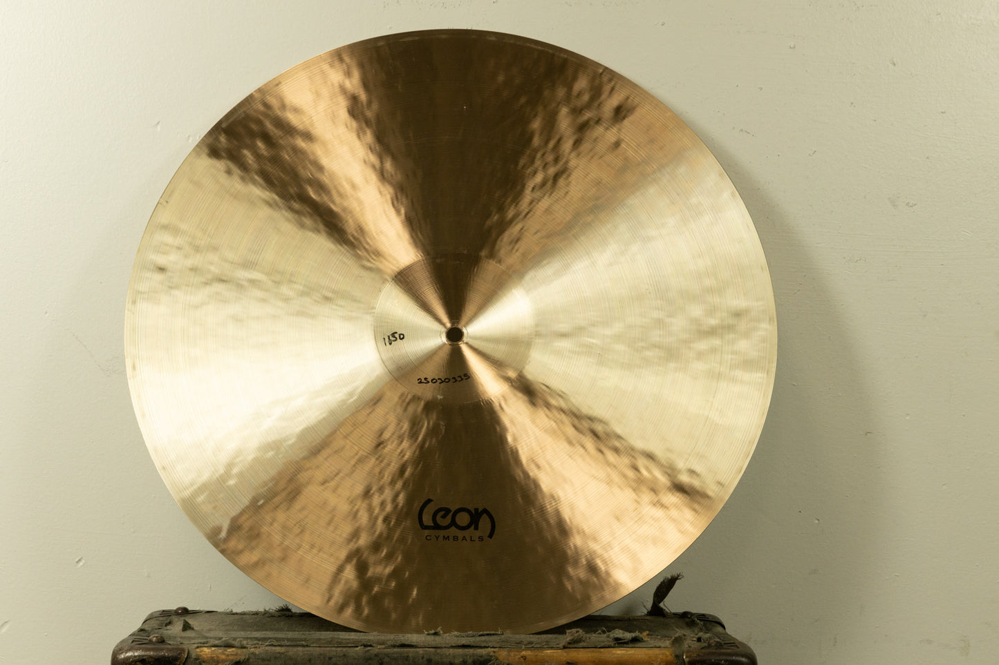 Leon 20" Crash Classic Thin Crash Cymbal 1650g