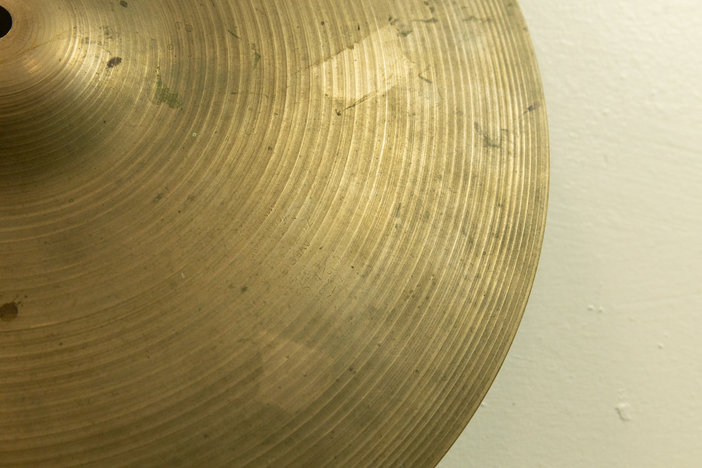 1960s Zildjian 14" New Beat Bottom Hi Hat Cymbal 1291g