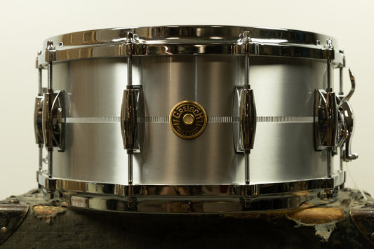 Gretsch USA Custom 6.5x14 Solid Aluminum Snare Drum