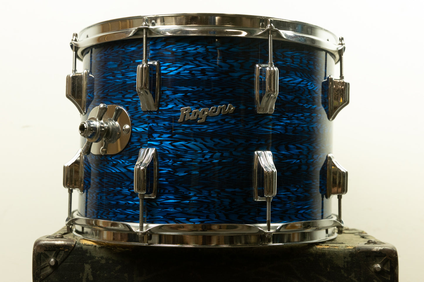 1970s Rogers 10x14 Blue Onyx Tom