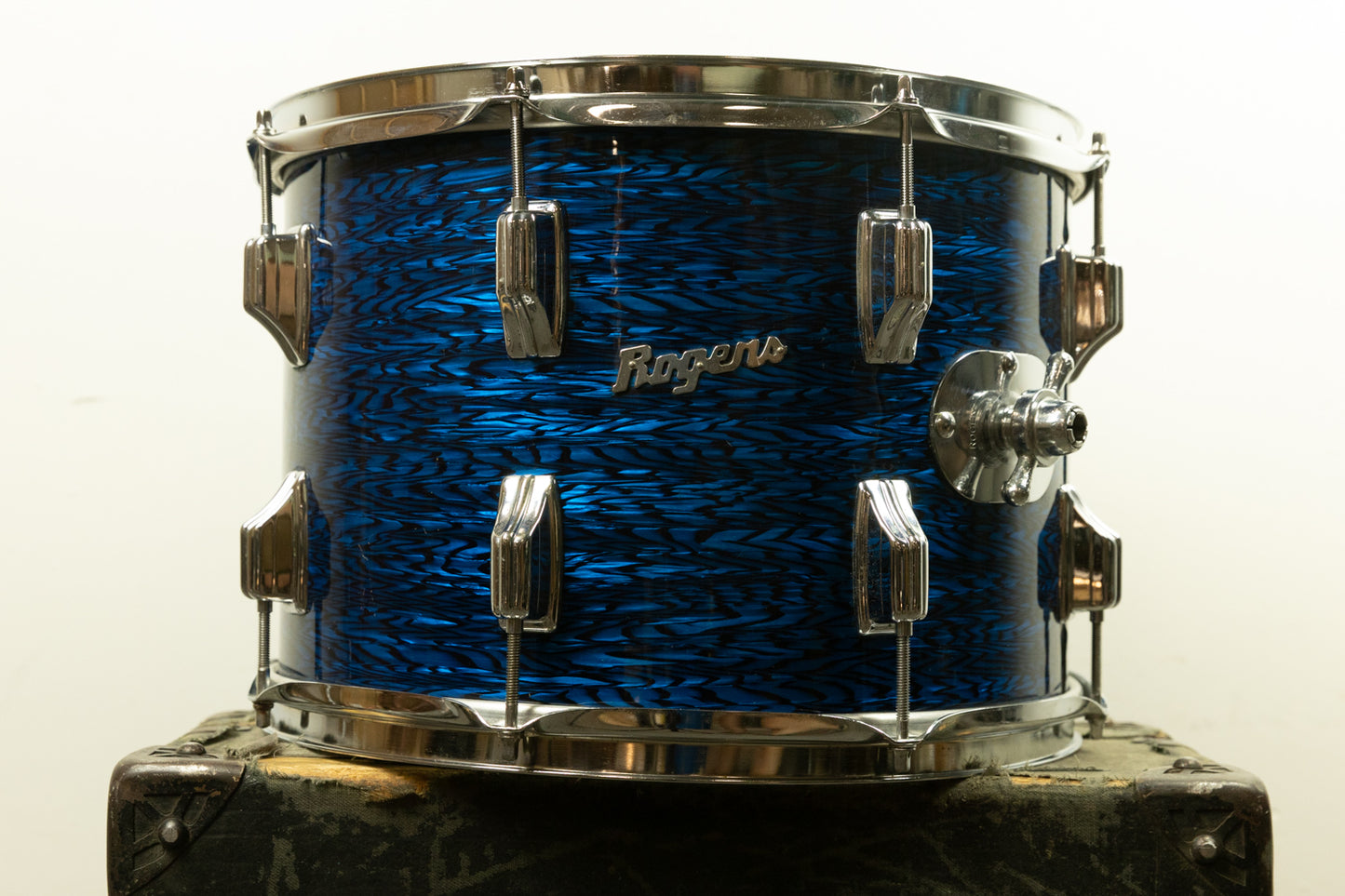 1970s Rogers 10x14 Blue Onyx Tom