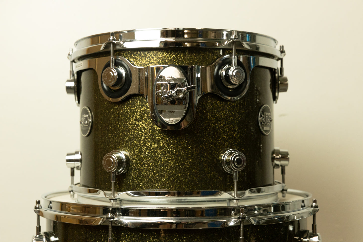 DW Performance Series "Pewter Sparkle" Drum Set