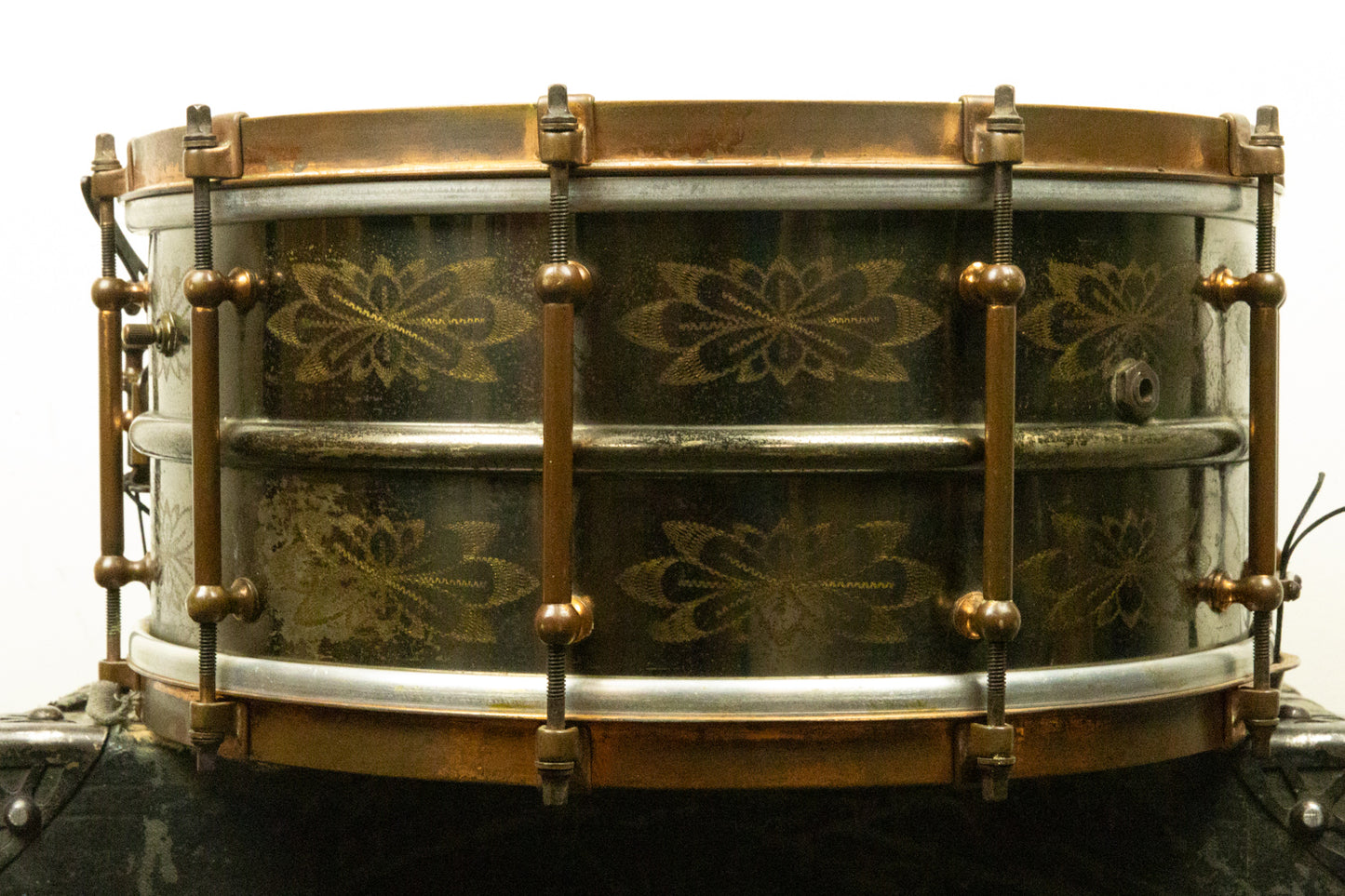 1920s Ludwig 6.5x14 De Luxe Black Beauty Snare Drum