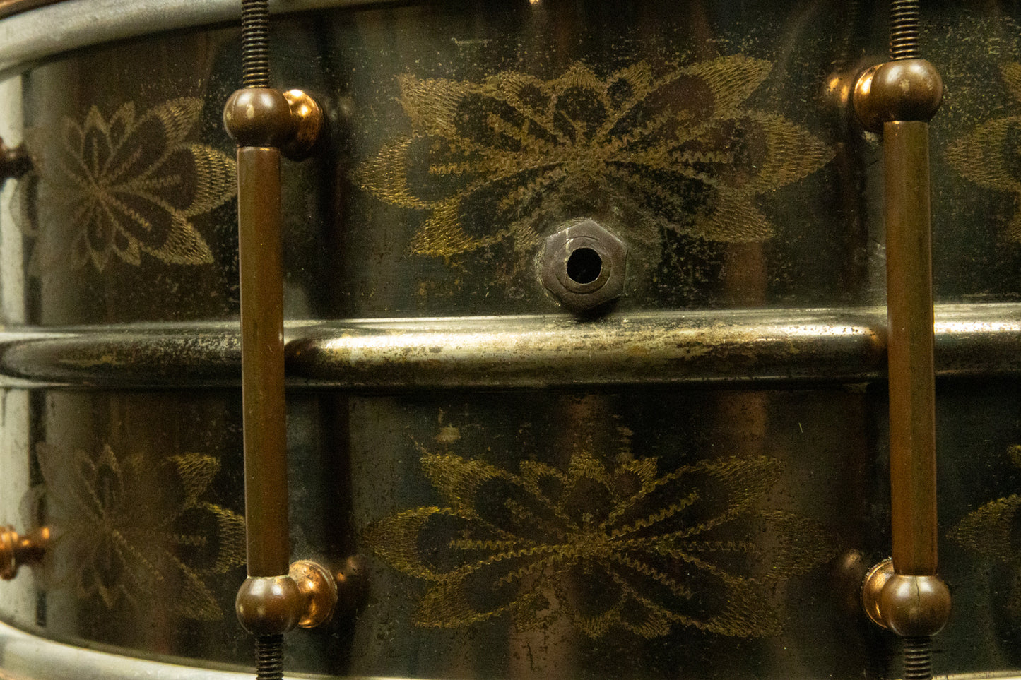 1920s Ludwig 6.5x14 De Luxe Black Beauty Snare Drum