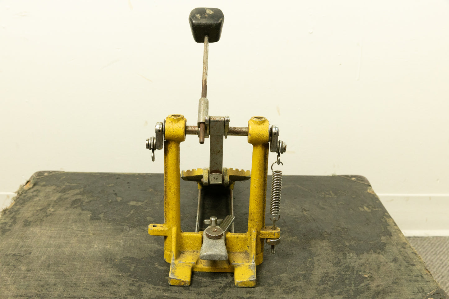 1970s Slingerland Yellow Jacket Bass Drum Pedal