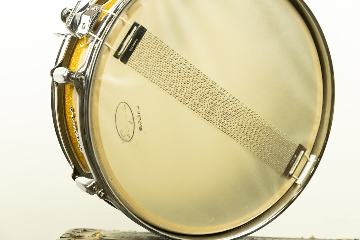 1960s Rogers 5x14 Sparkling Gold Pearl Holiday Snare Drum