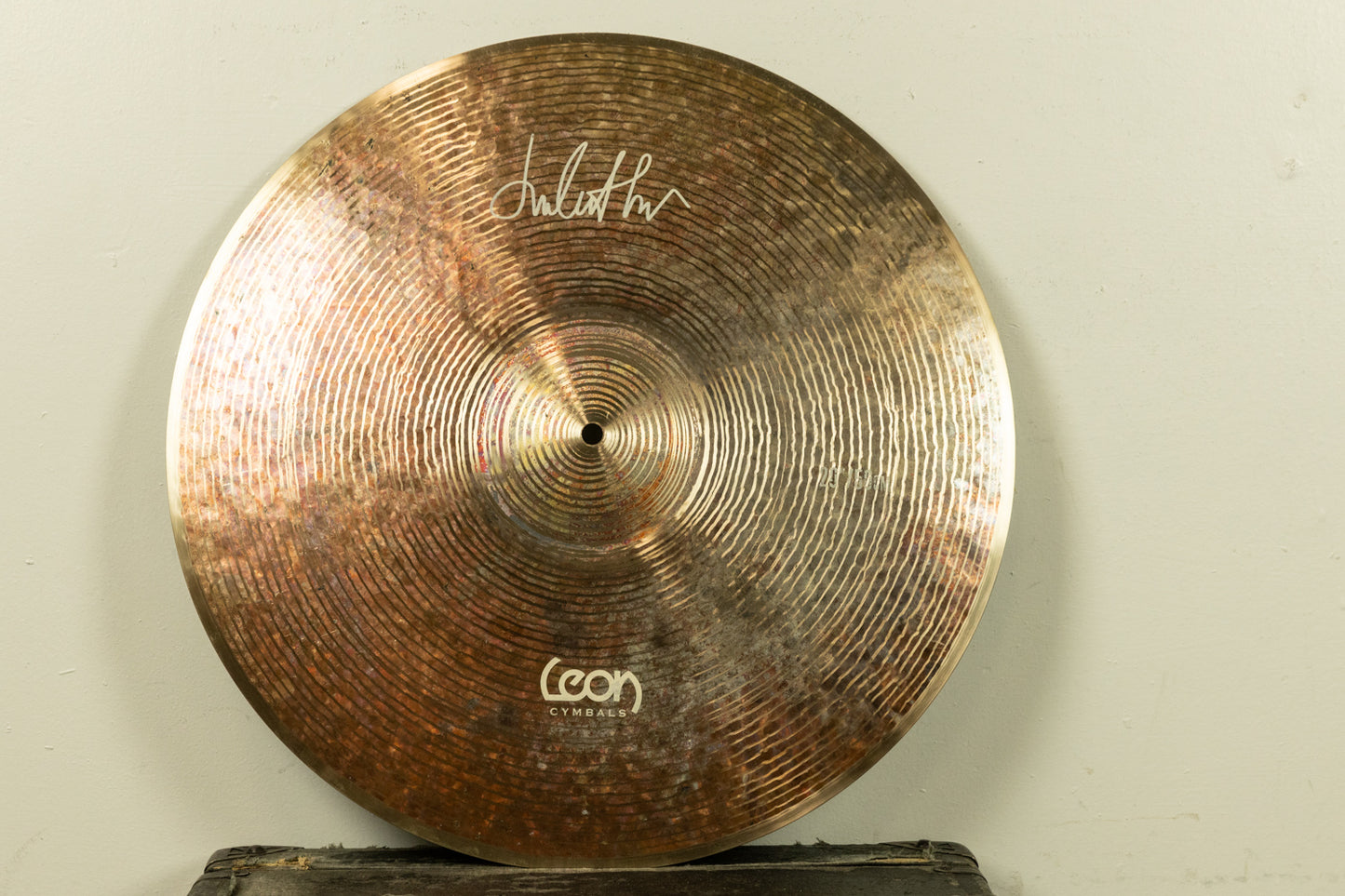 Leon 20" Deep Flex Ride Medium Cymbal 2150g