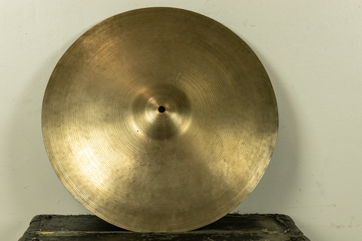 Vintage Zildjian 15.75" Trans Stamp Crash Cymbal 650g