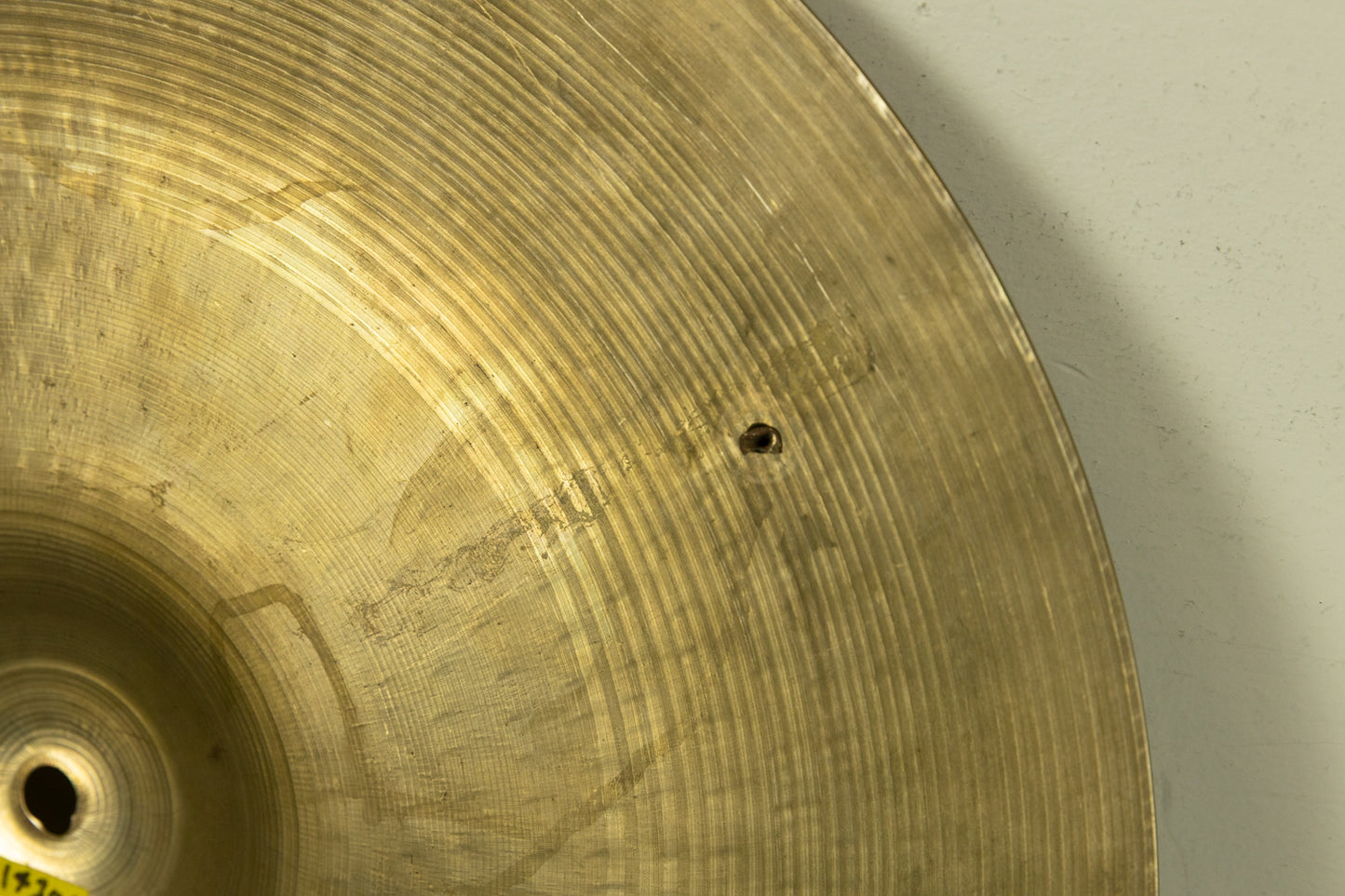 1960s Zildjian A 18" Sizzle Crash Cymbal 1430g
