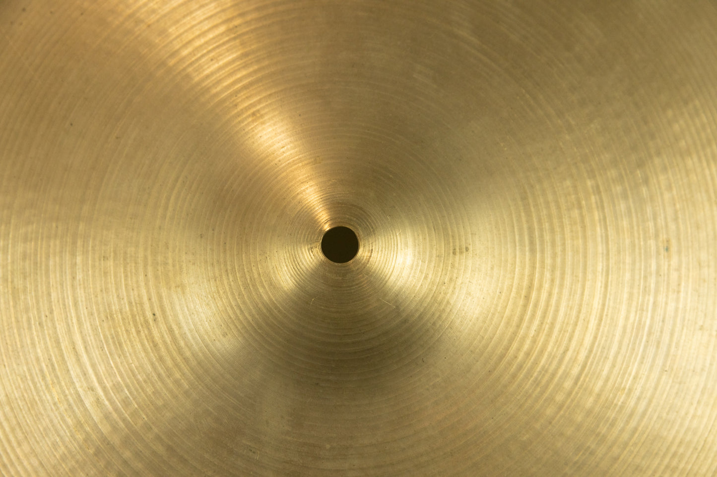 1970s Zildjian 14 A Hollow Logo New Beat Hi Hat Cymbals 918g 1177g