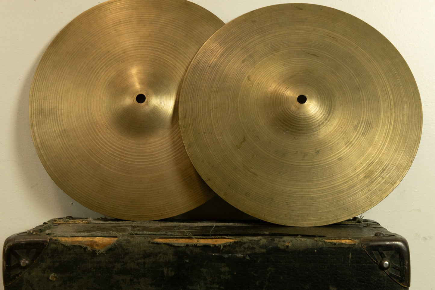 Vintage Zildjian A 13" Hi Hat Cymbals 758g 1034g
