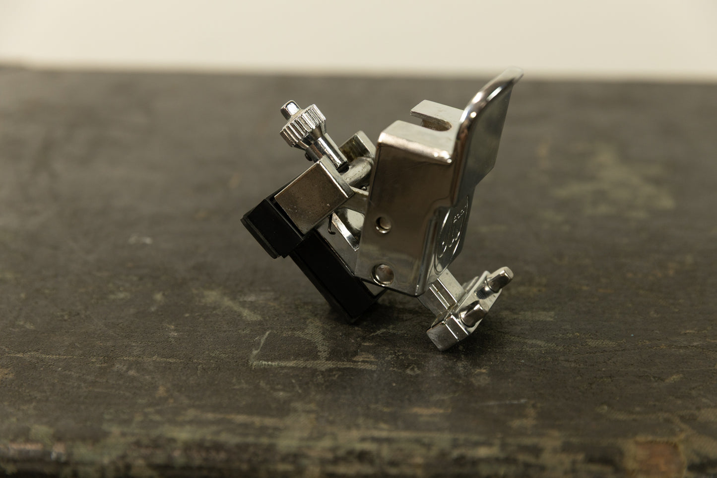 DW Chrome Throw-Off Model DJAD-193