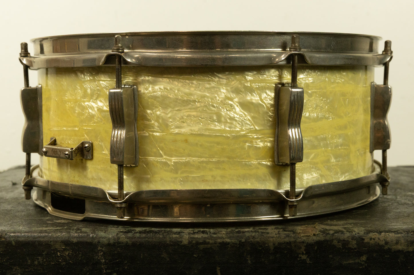 1956 WFL 5.5x14 Buddy Rich Super Classic White Marine Pearl Snare Drum