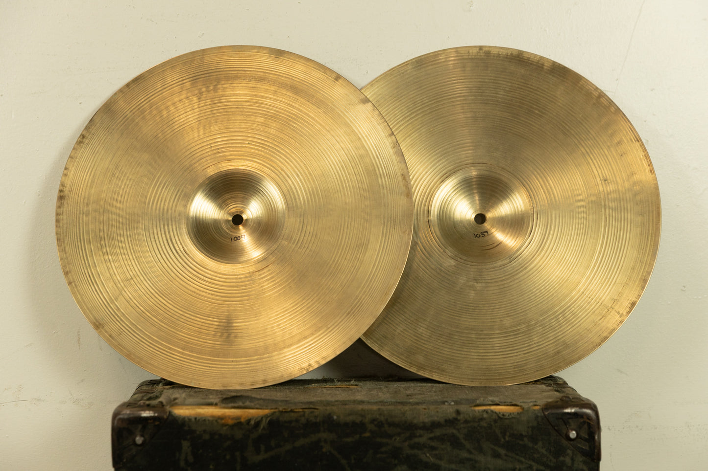 1950s Zildjian 15" A Thin Hi Hat Cymbals 1009g 1039g