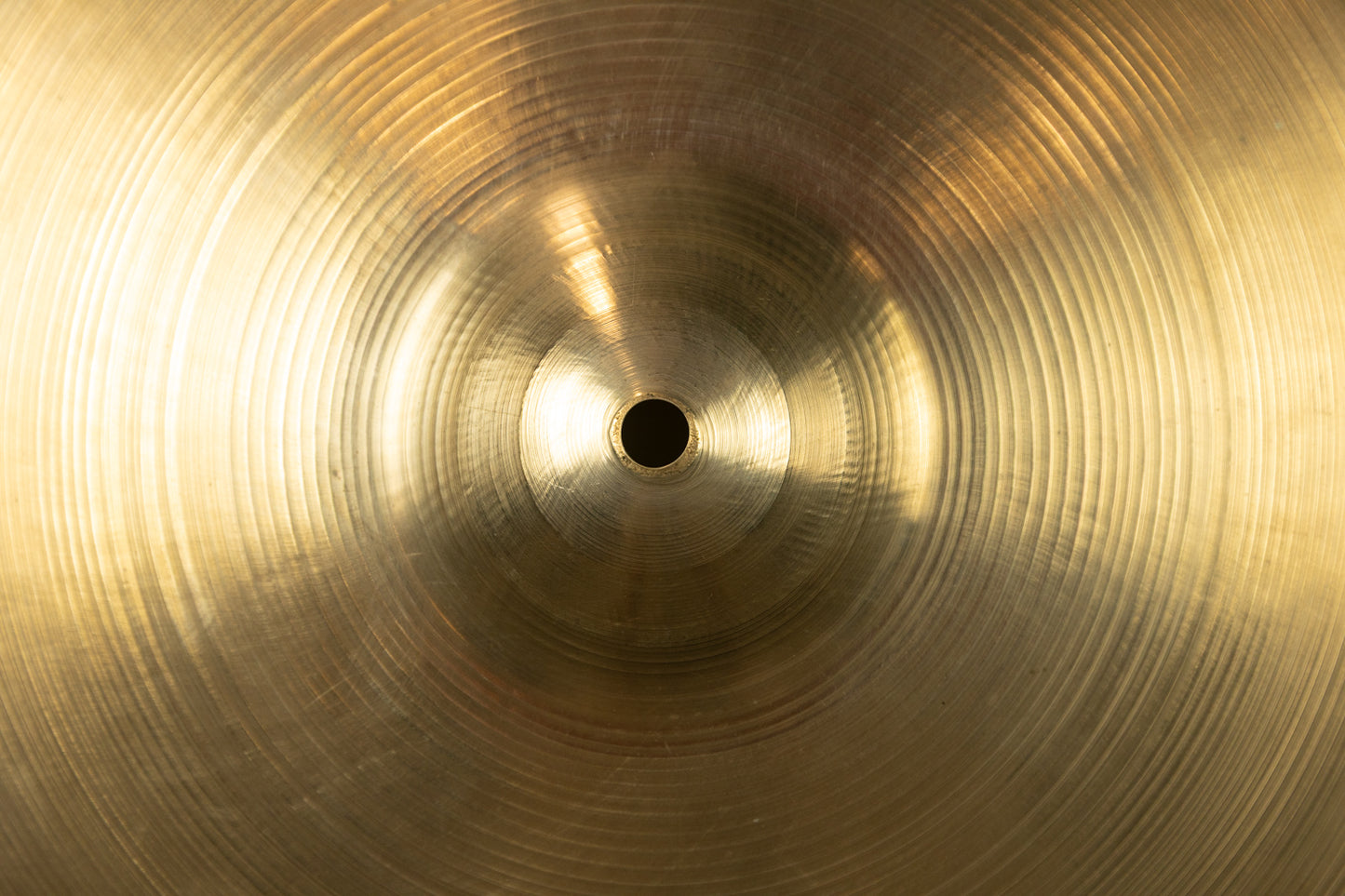 1950s Zildjian 15" A Thin Hi Hat Cymbals 1009g 1039g