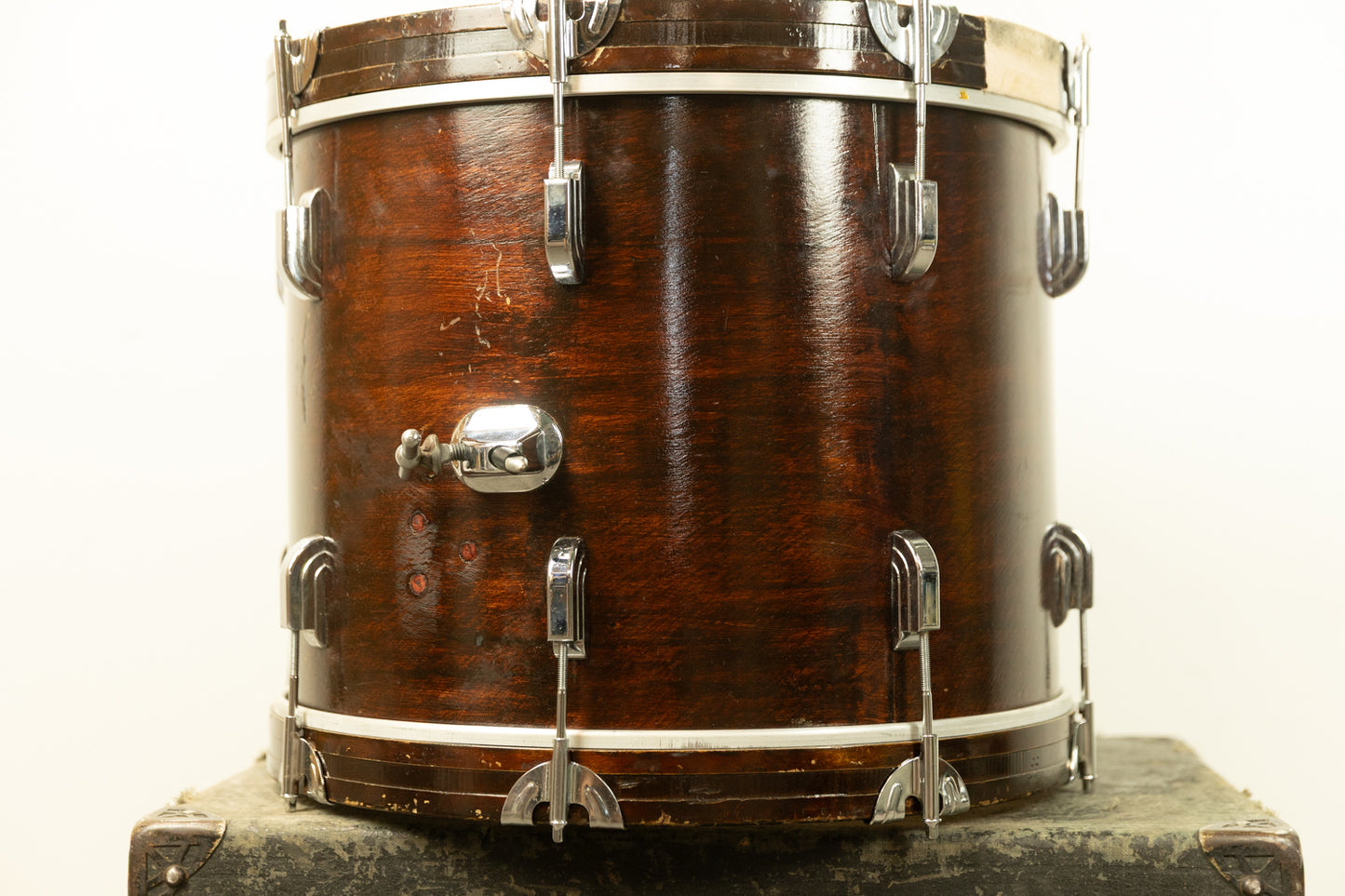 1960s Leedy 14x18" Walnut Lacquer Bass Drum