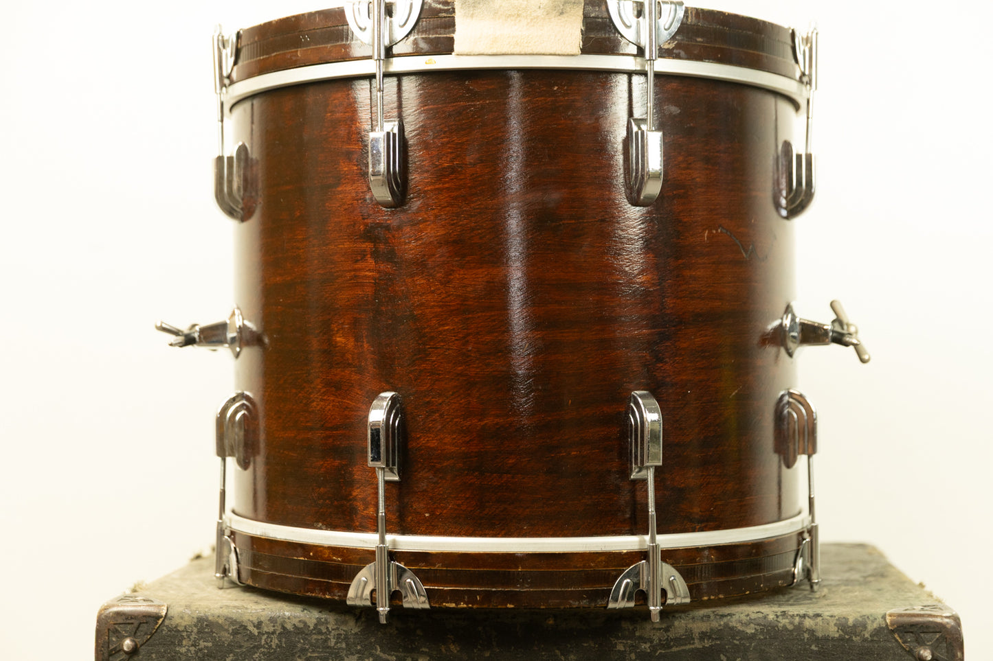 1960s Leedy 14x18" Walnut Lacquer Bass Drum