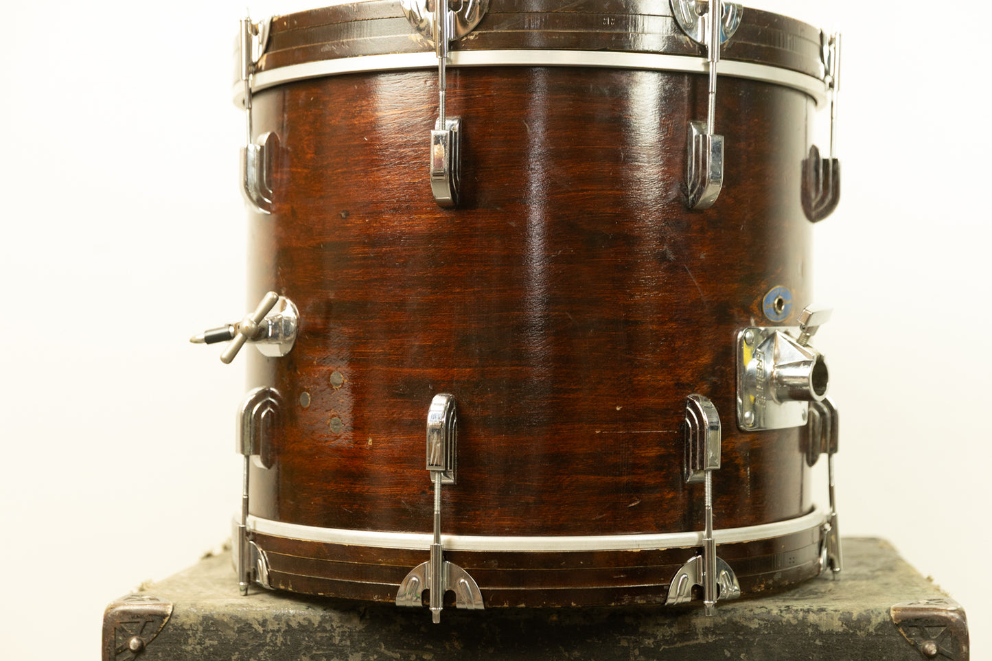 1960s Leedy 14x18" Walnut Lacquer Bass Drum
