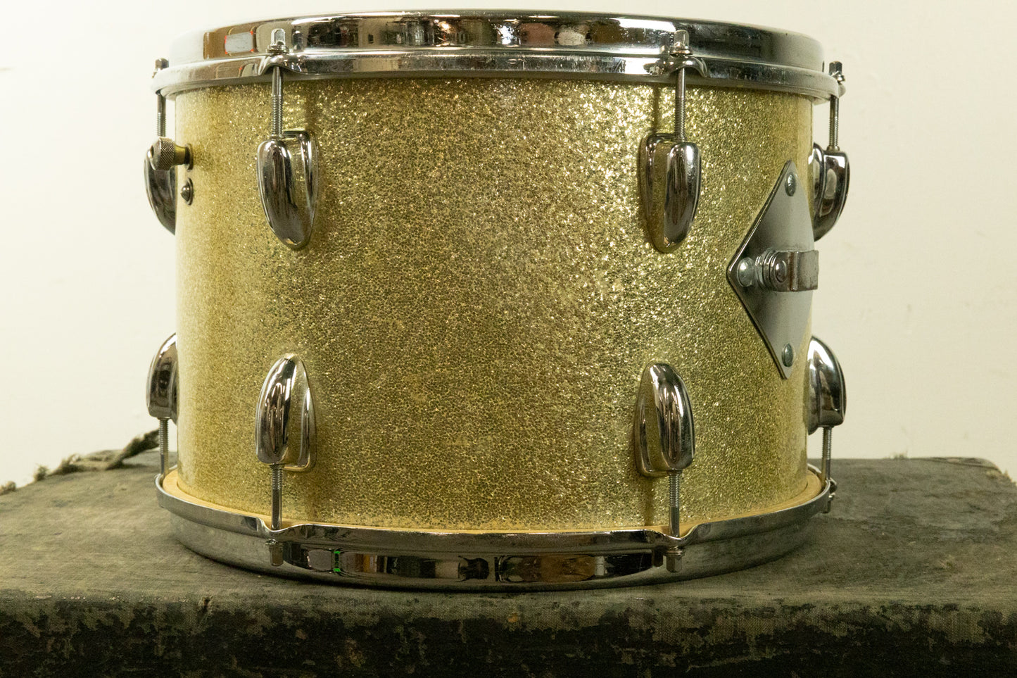 1970s Slingerland 9x13 Silver Sparkle Pearl Tom