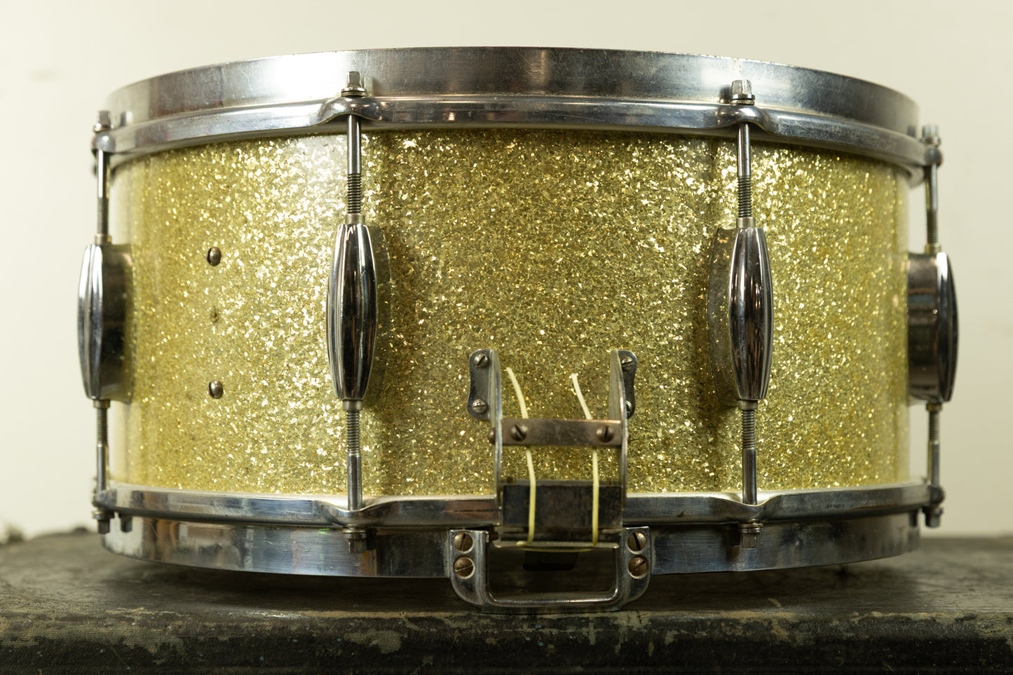 1940s Slingerland 6.5x14 Sparkling Gold Pearl Gene Krupa Radio King Snare Drum