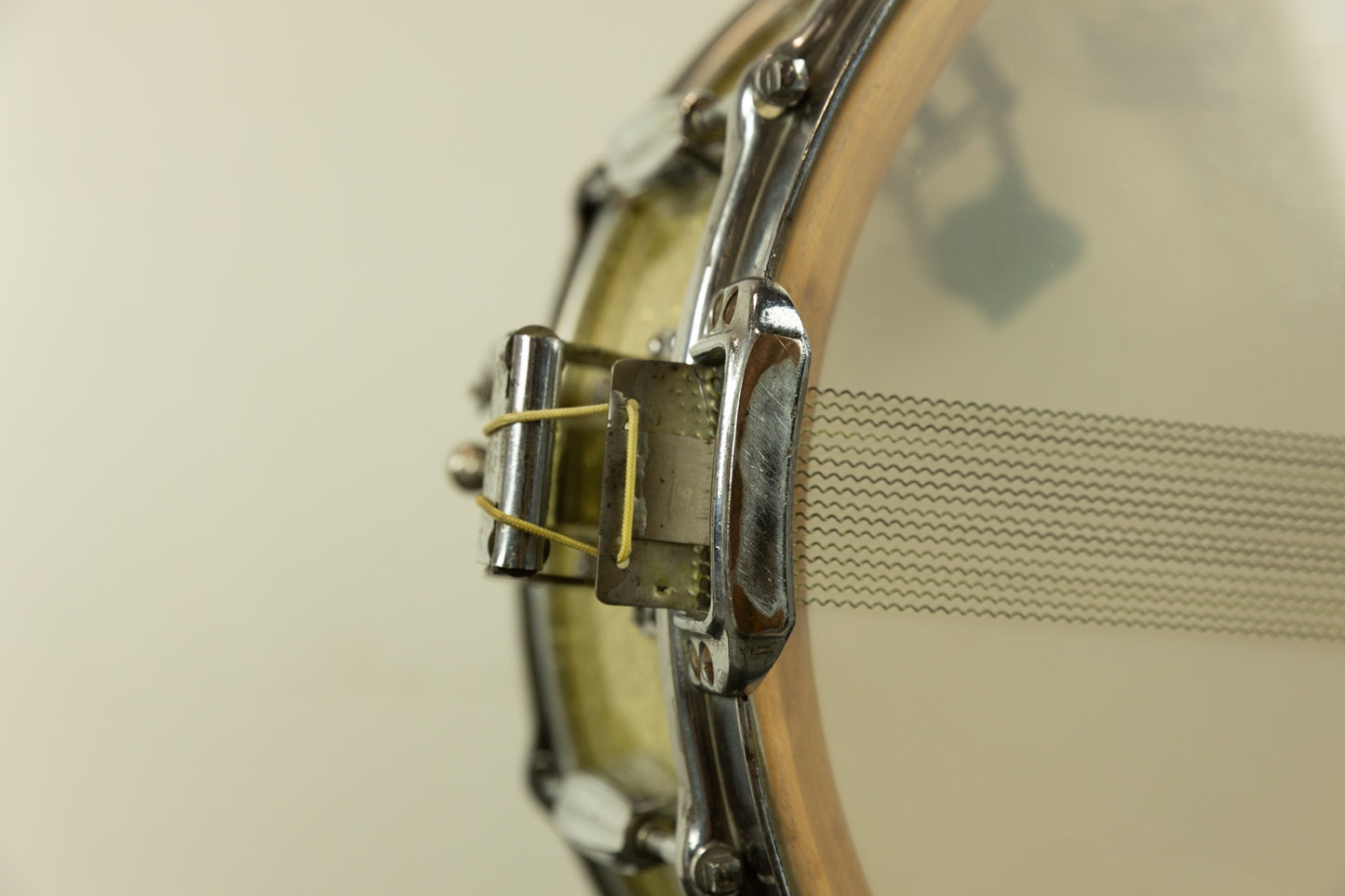 1940s Slingerland 6.5x14 Sparkling Gold Pearl Gene Krupa Radio King Snare Drum