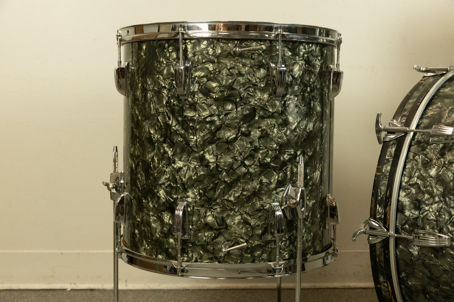 1960s Ludwig Pre-Serial Black Diamond Pearl Super Classic Drum Set
