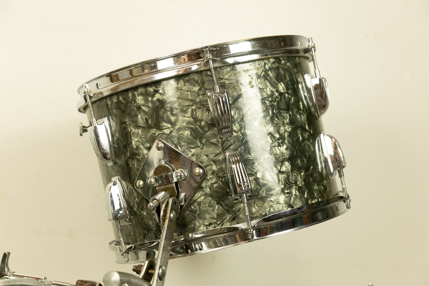 1960s Ludwig Pre-Serial Black Diamond Pearl Super Classic Drum Set