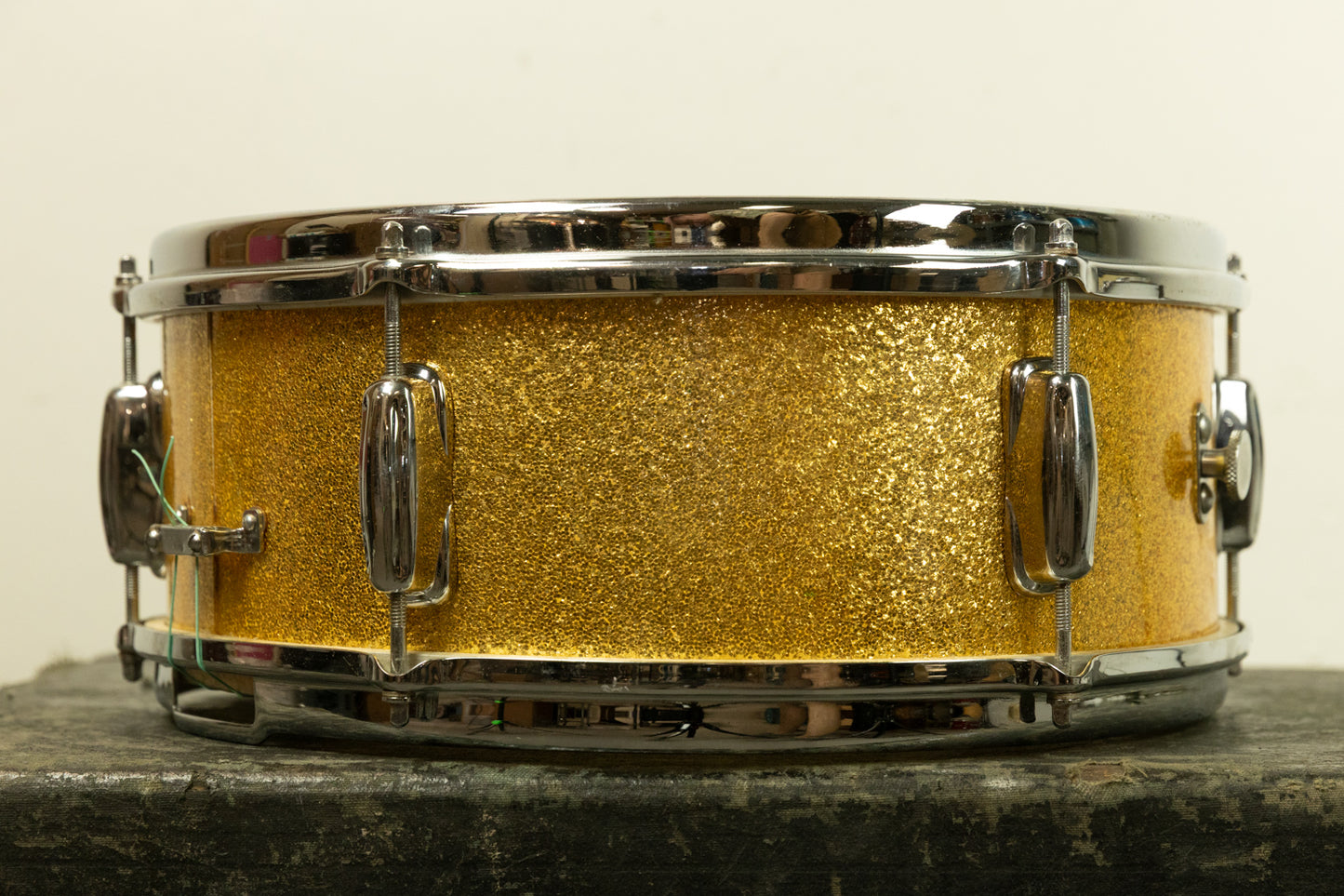 1961 Slingerland 5x14 Gold Sparkle Pearl Deluxe Student Snare Drum