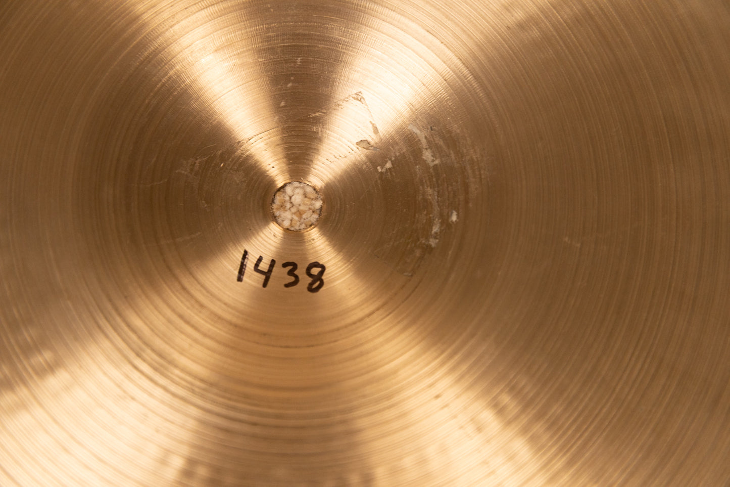 1990s Zildjian A 14" New Beat Hi Hat Bottom Cymbal 1438g