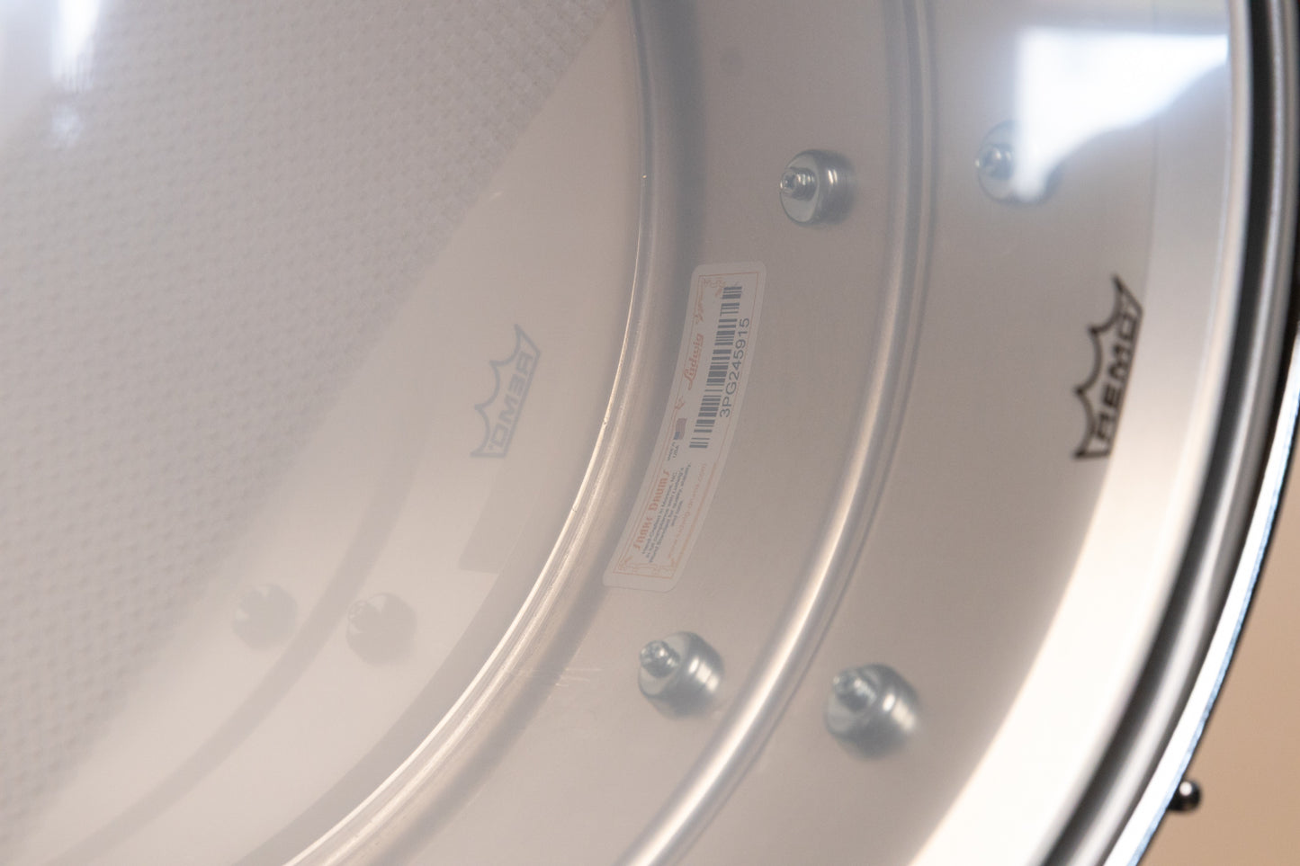 Ludwig 6.5x14 Acrolite Snare Drum - P86C Throw Off