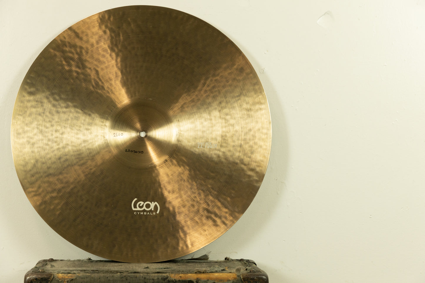 Leon 22" MVA Big Bell Ride Cymbal 2600g