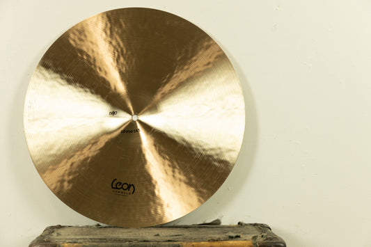 Leon 18" Vintage Medium Bell Regular Crash Cymbal 1380g
