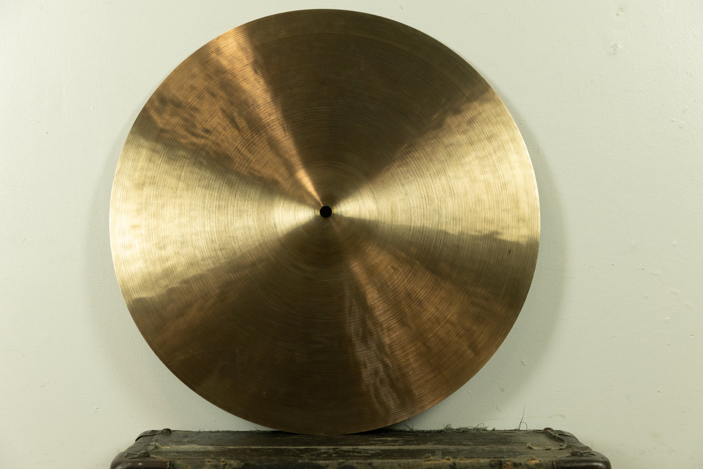 Leon 18" Modern Vintage A Crash Cymbal 1310g
