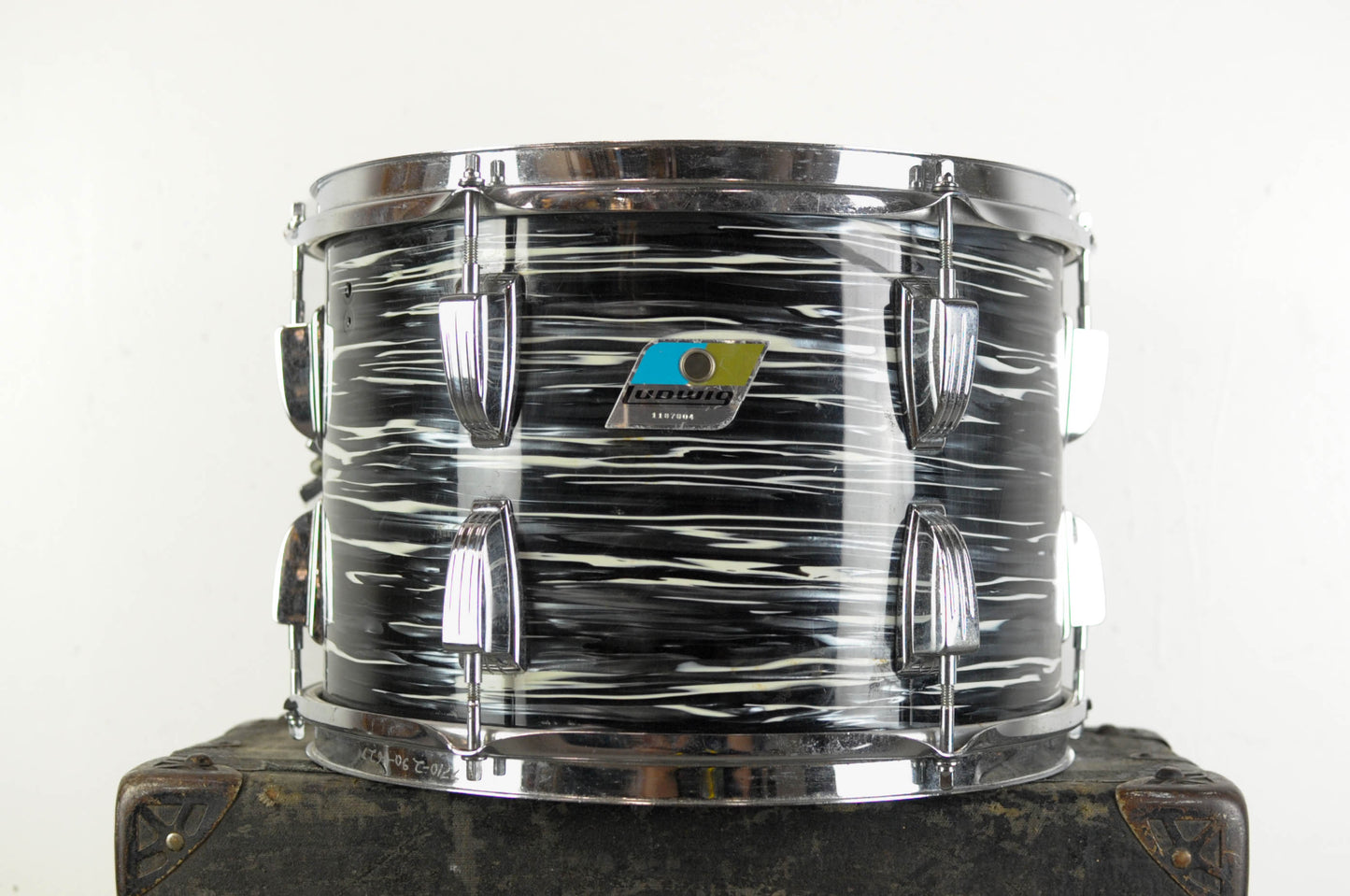 1970s Ludwig 9x13 Oyster Black Pearl Tom