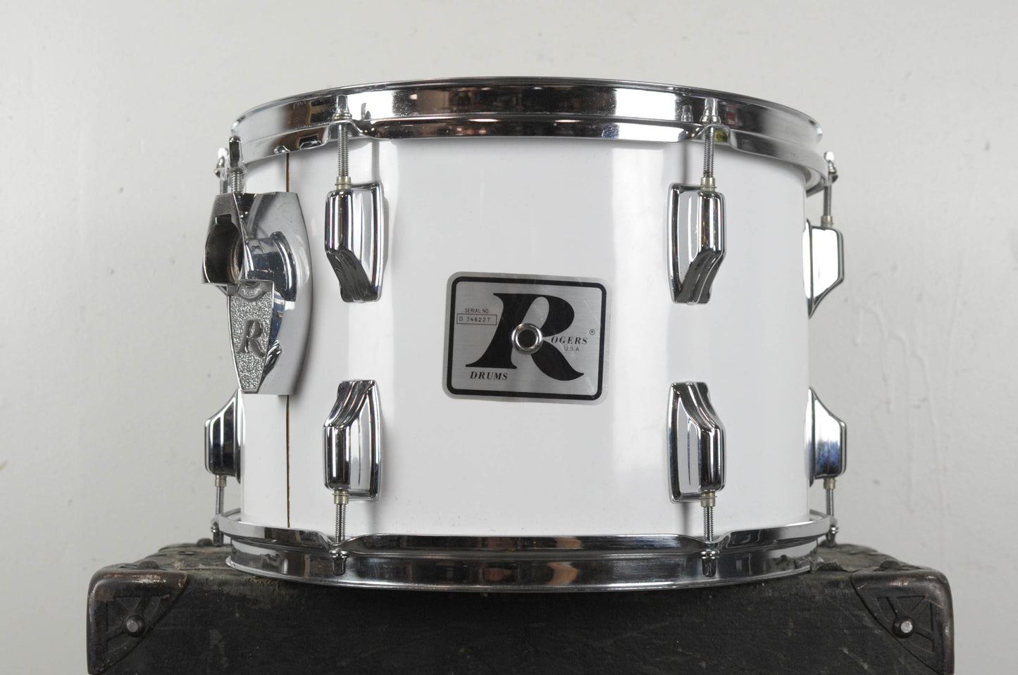1970s Rogers 9x13 New England White Big-R Tom