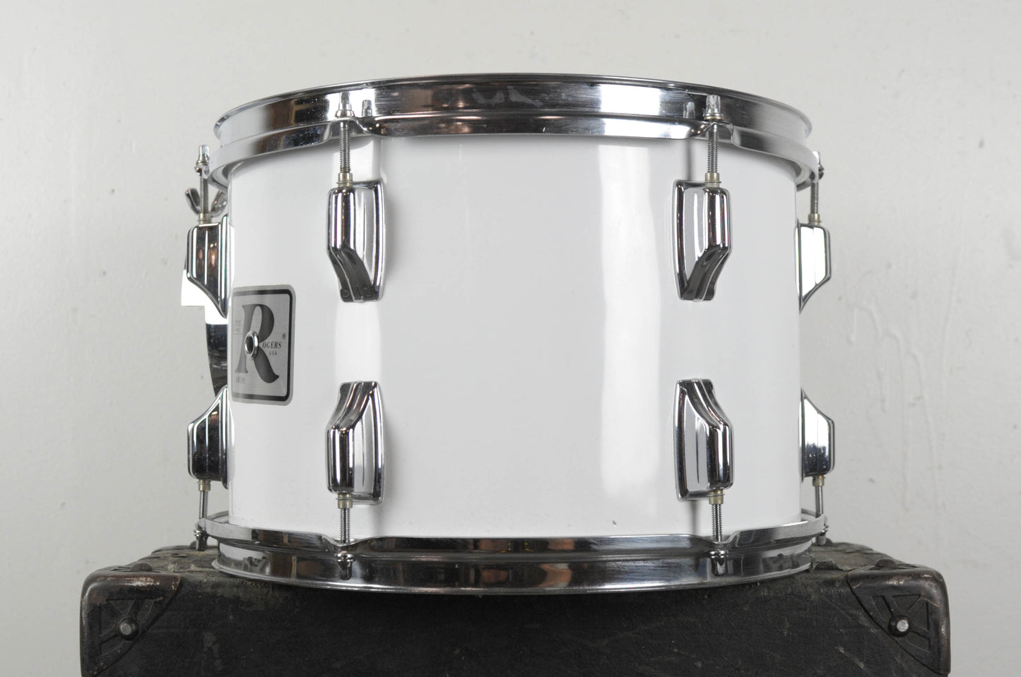 1970s Rogers 9x13 New England White Big-R Tom
