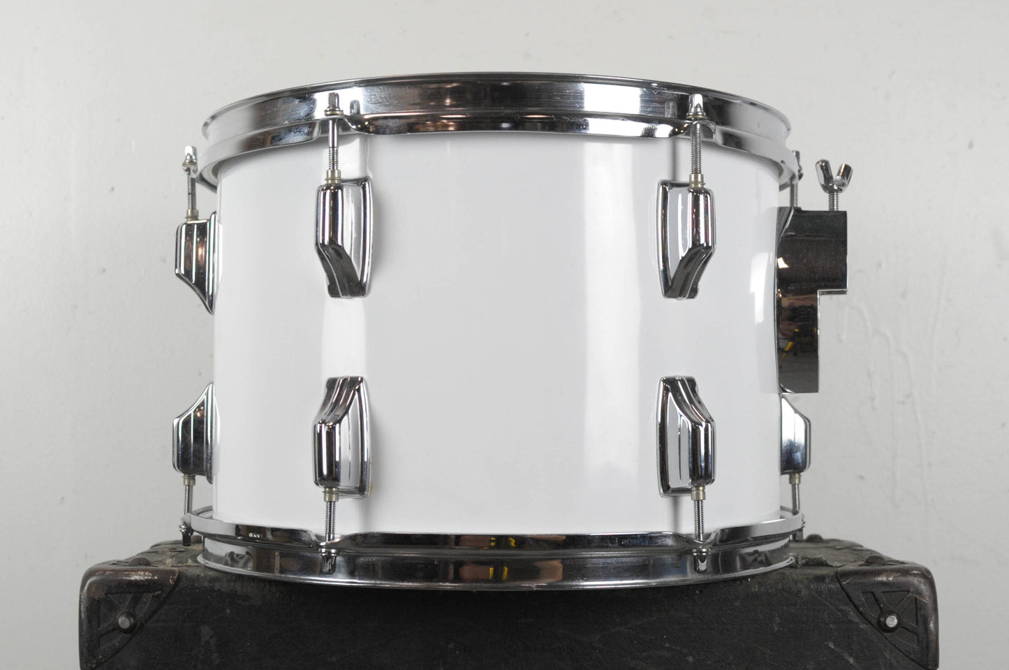 1970s Rogers 9x13 New England White Big-R Tom