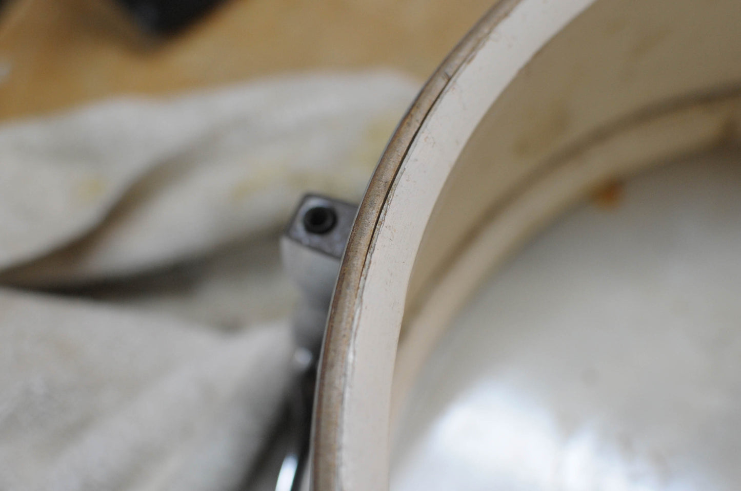 1960s Ludwig 5x14 Pre-Serial White Marine Pearl Pioneer Snare Drum