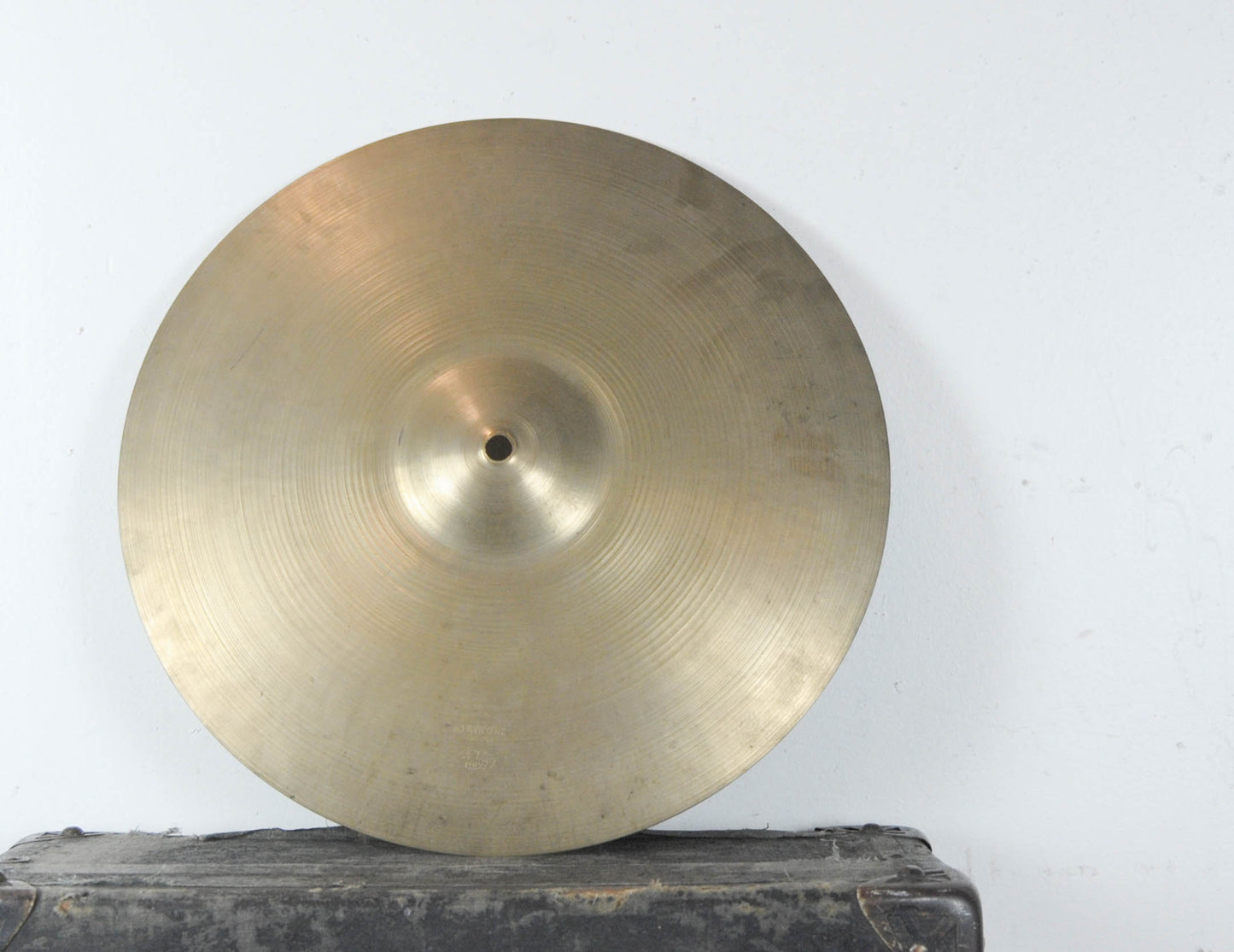 1950s Zildjian 15" Crash Cymbal 980g