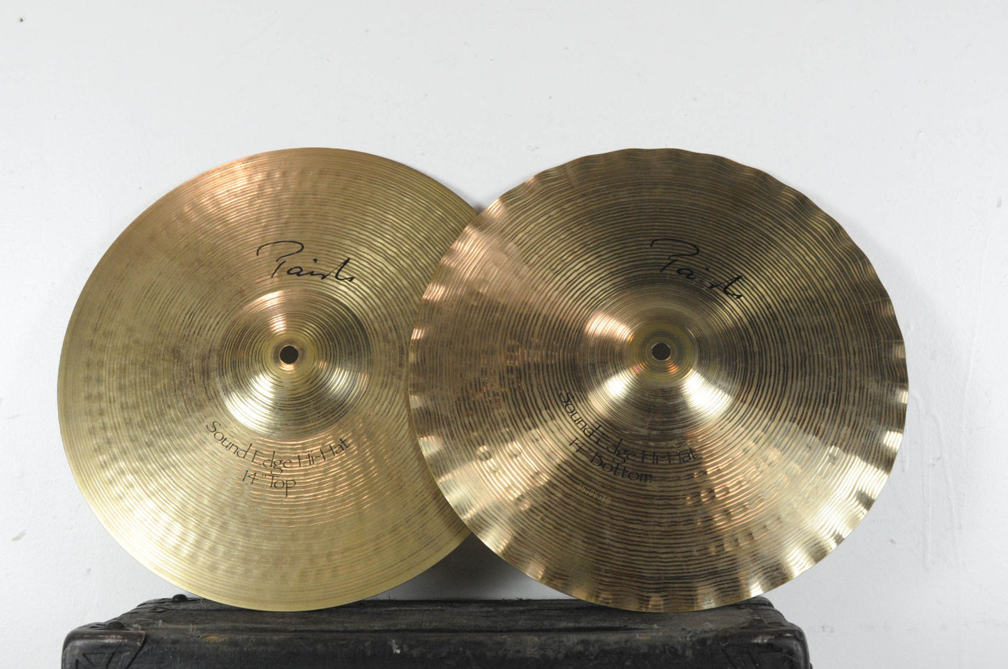 Paiste Signature 14" Sound Edge Hi Hat Cymbals 1074g 1100g