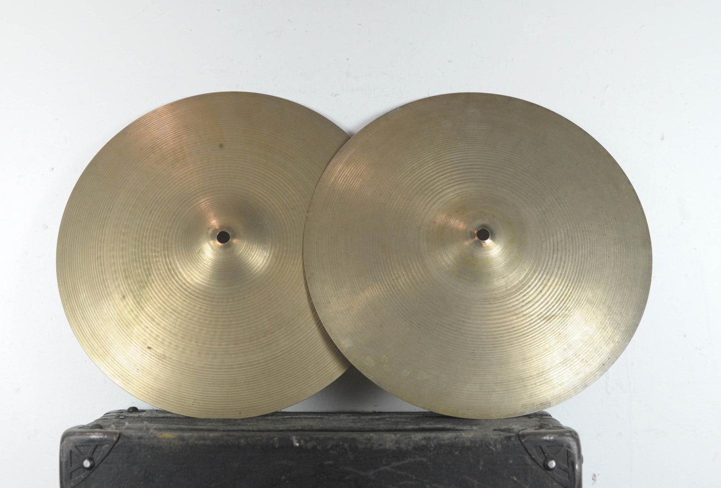 Vintage Zildjian 14" Hi Hat Cymbals 919g 950g