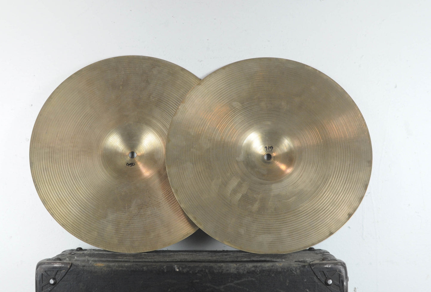 Vintage Zildjian 14" Hi Hat Cymbals 919g 950g