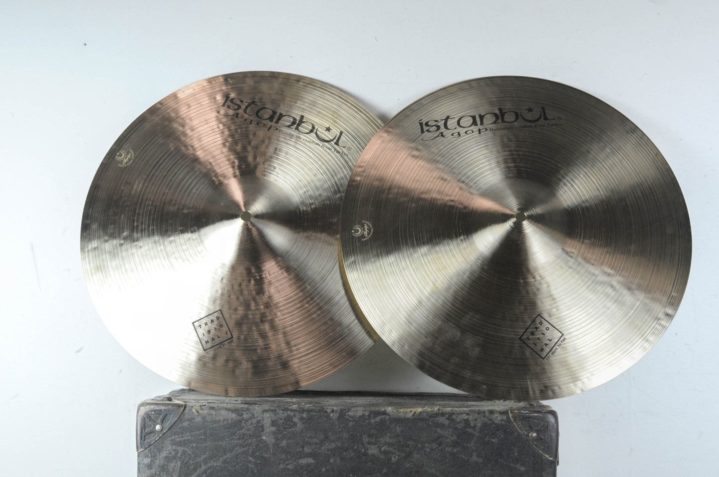 Istanbul Agop 17" Traditional Dark Hi Hats 1134g 1419g