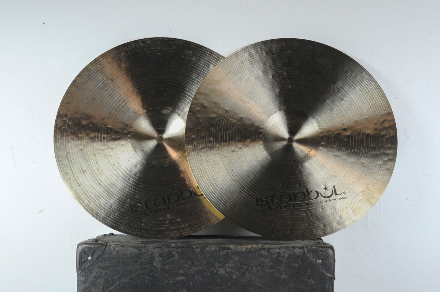 Istanbul Agop 17" Traditional Dark Hi Hats 1134g 1419g