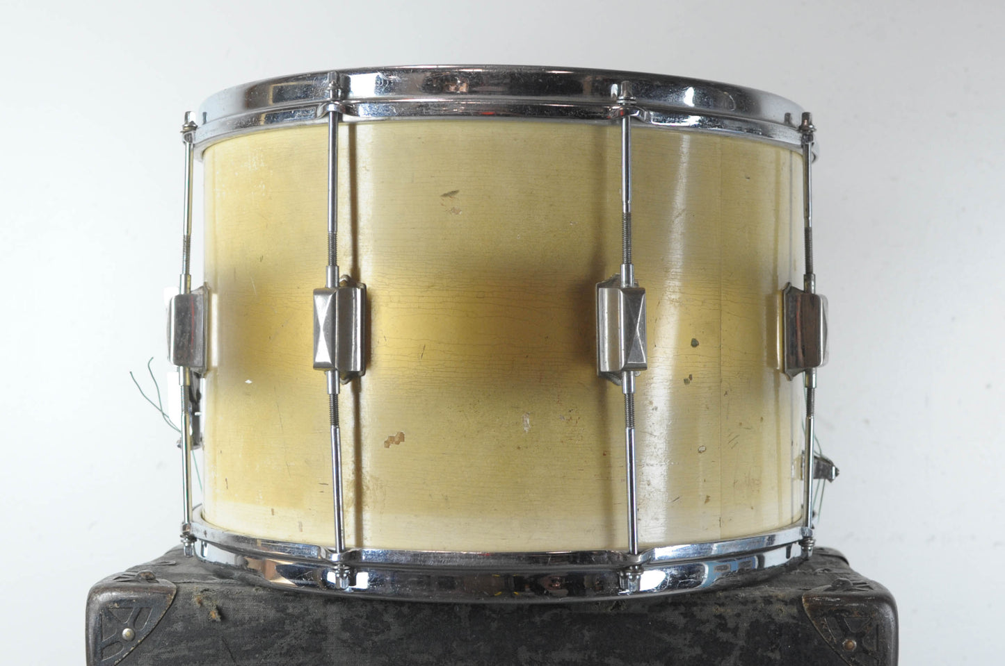 1930s Leedy 10x15 Gold & White Duco Parade Snare Drum